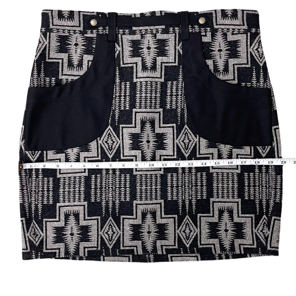 Pendleton "Portland Collection" Wool Aztec Tribal… - image 4